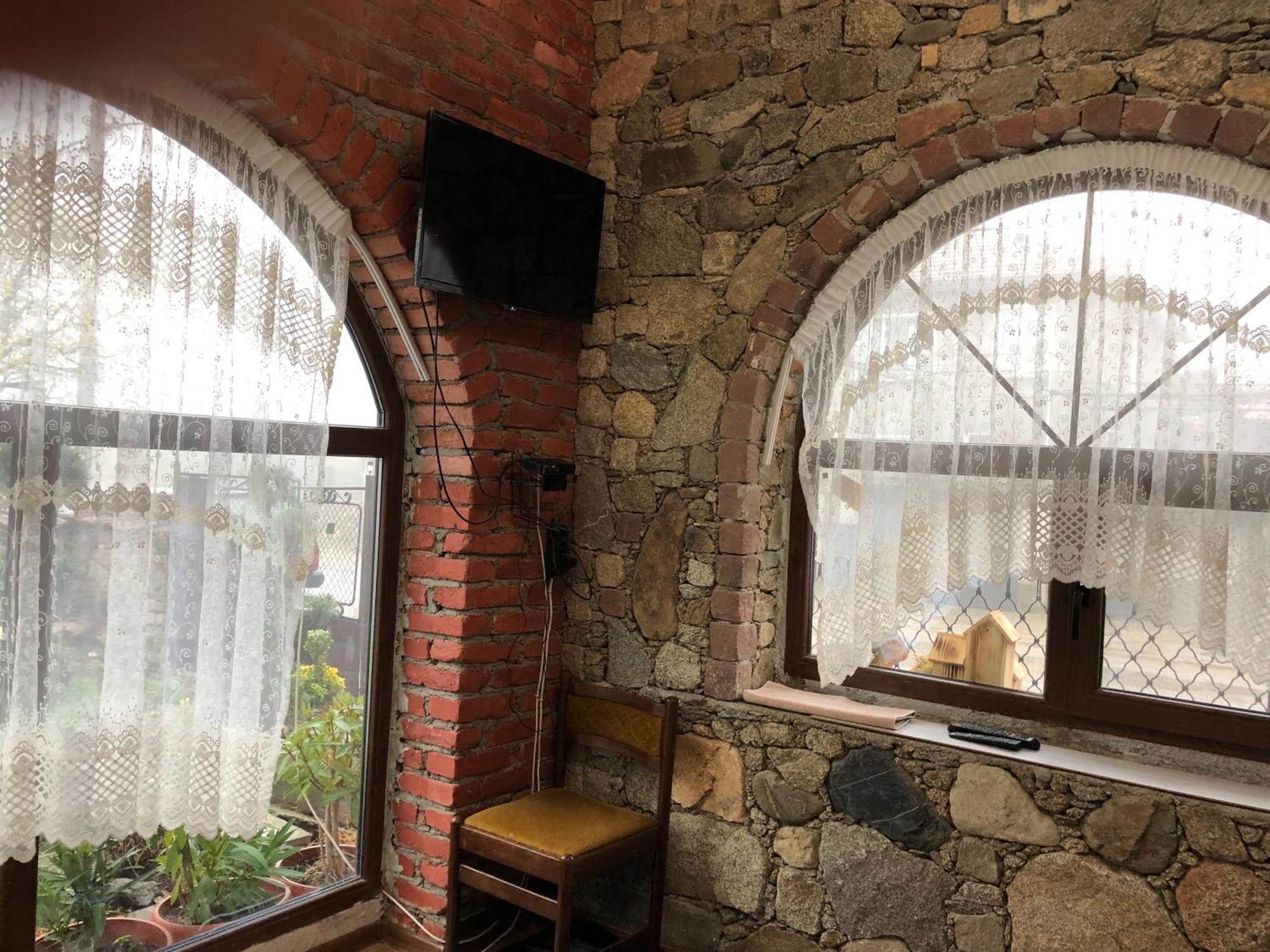Лилянината Къща Villa Kalofer Ngoại thất bức ảnh